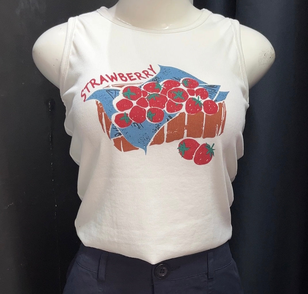 Blusa tank fresas