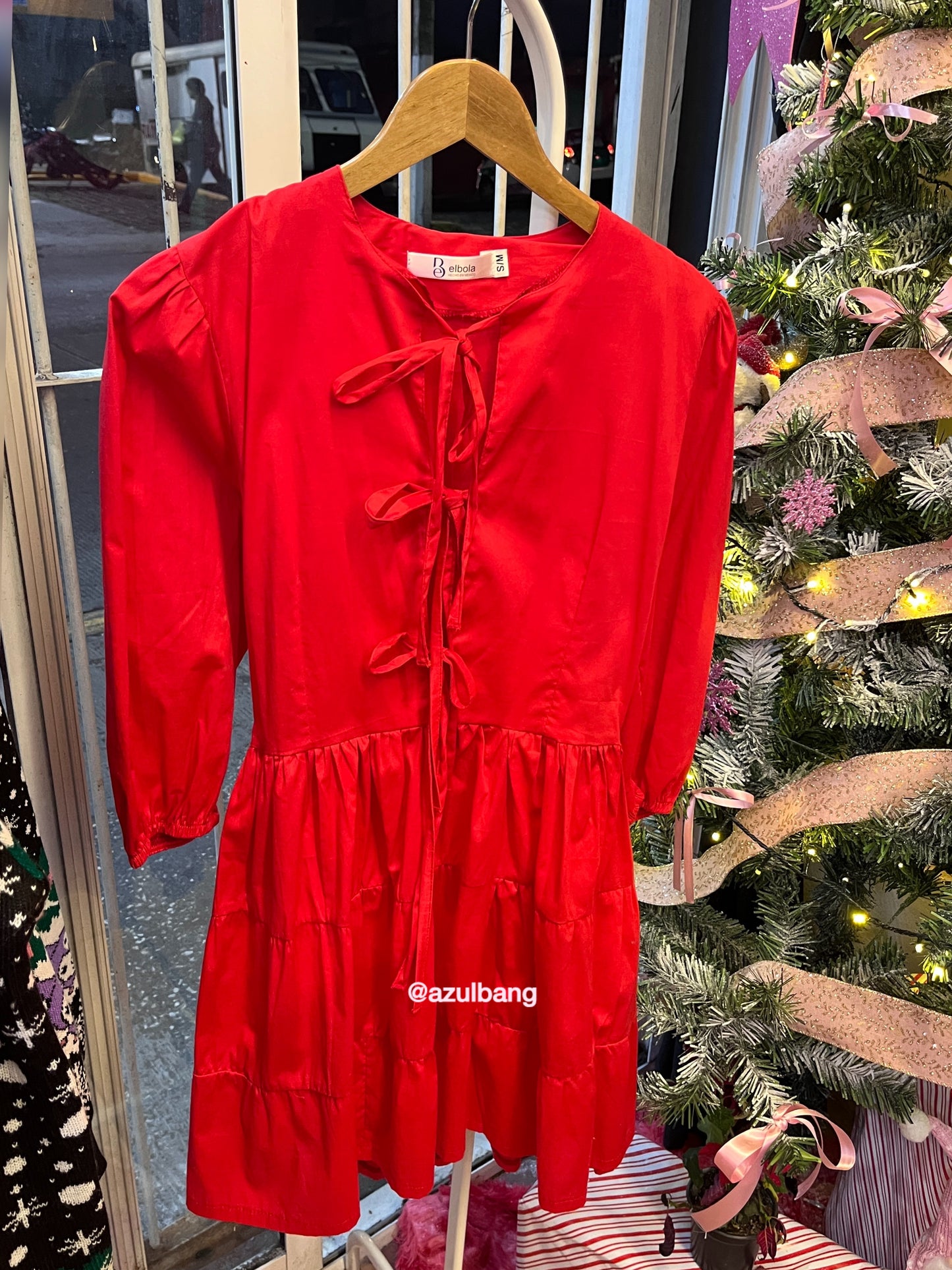 Vestido moñitos