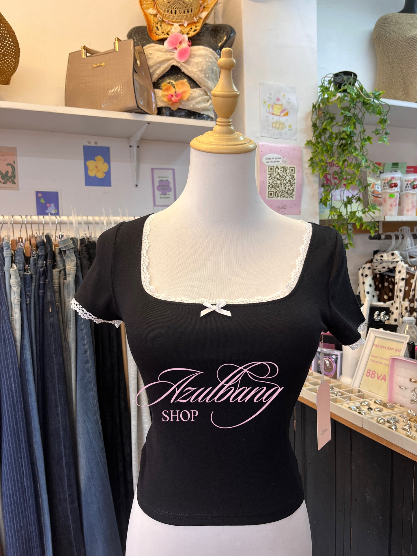 Blusa básica moñito