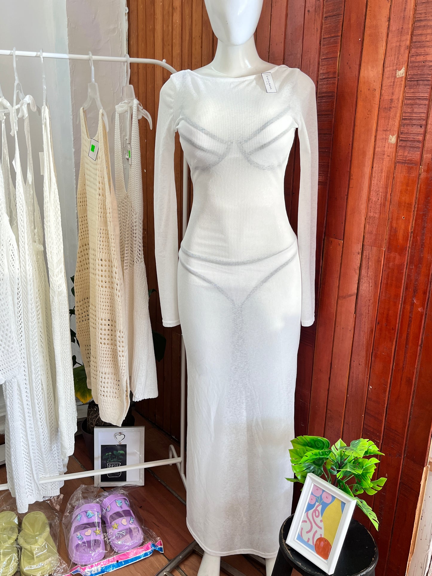 Vestido blanco largo transparente