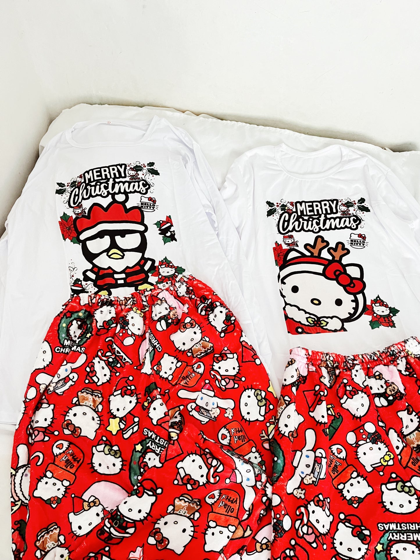 Pijama navideña dúo hello kitty