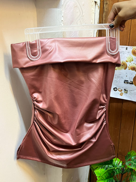 Blusa strapple vinil rosa