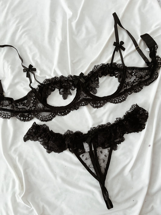 Set lencería encaje puntos