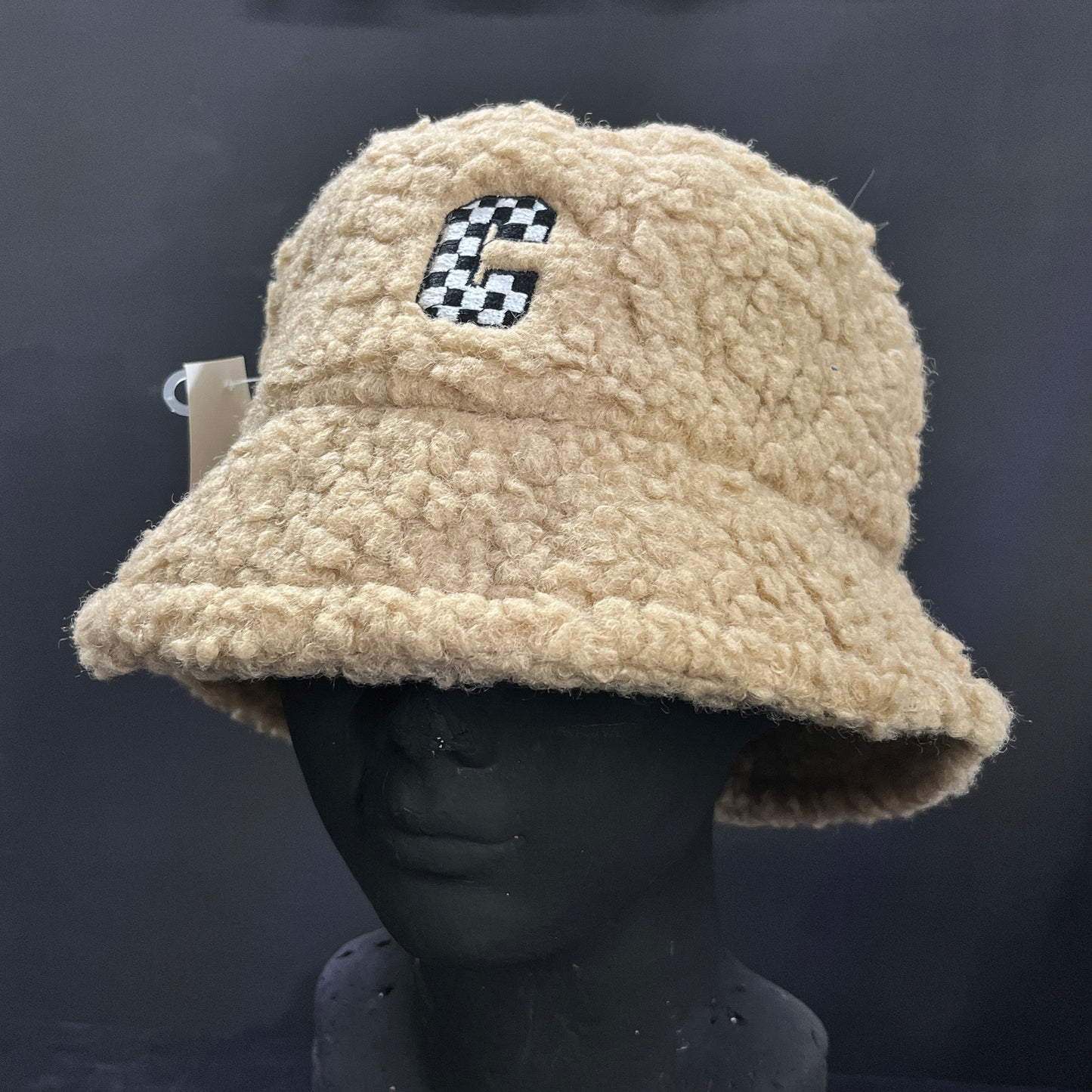 bucket hat peluche c