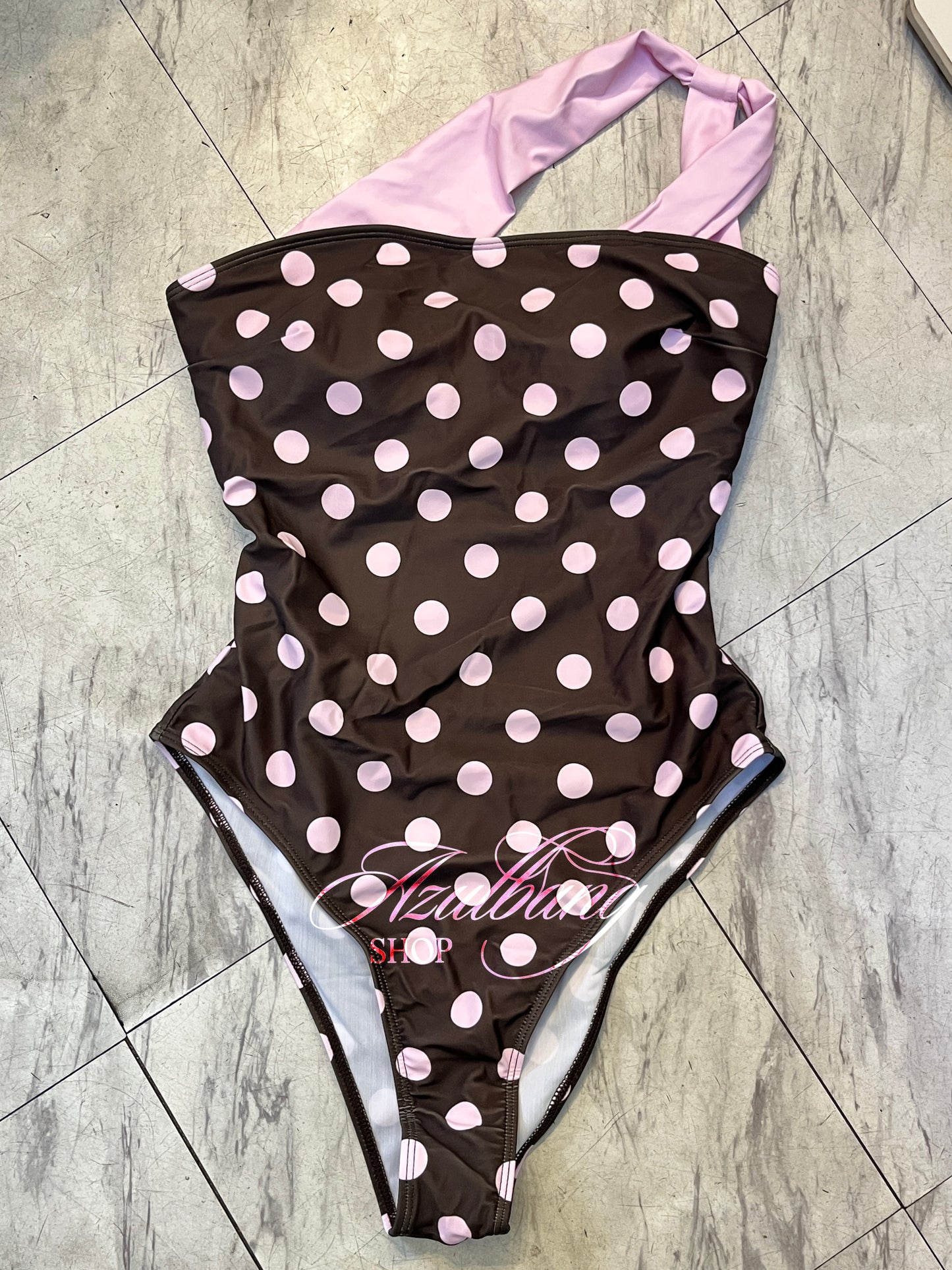 Traje de baño completo irregular
