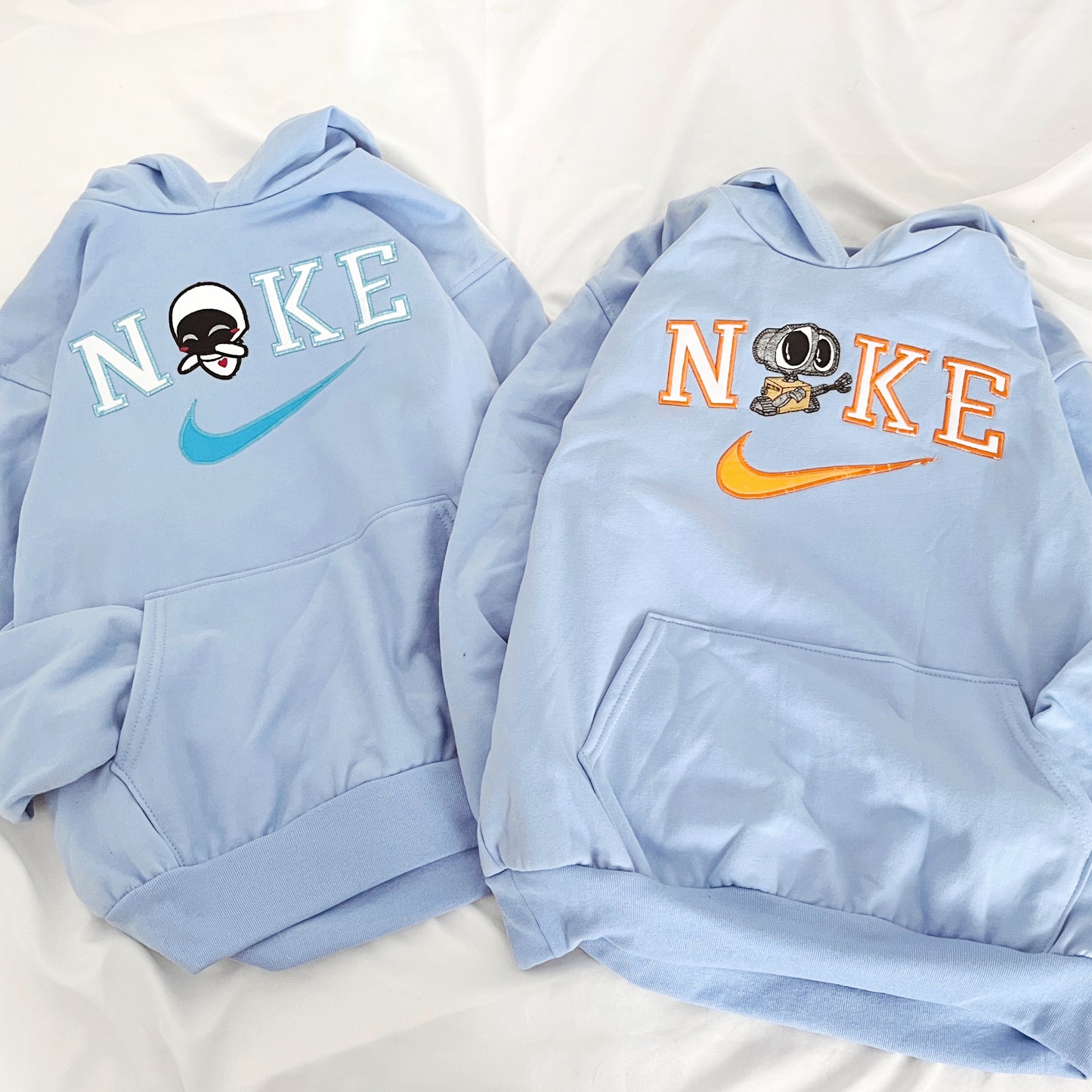 Hoodie dúo walle y eva azul