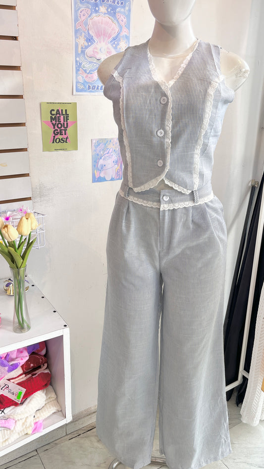 Conjunto formal rayas azules