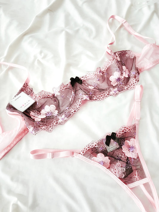 Lencería encaje pink + purple