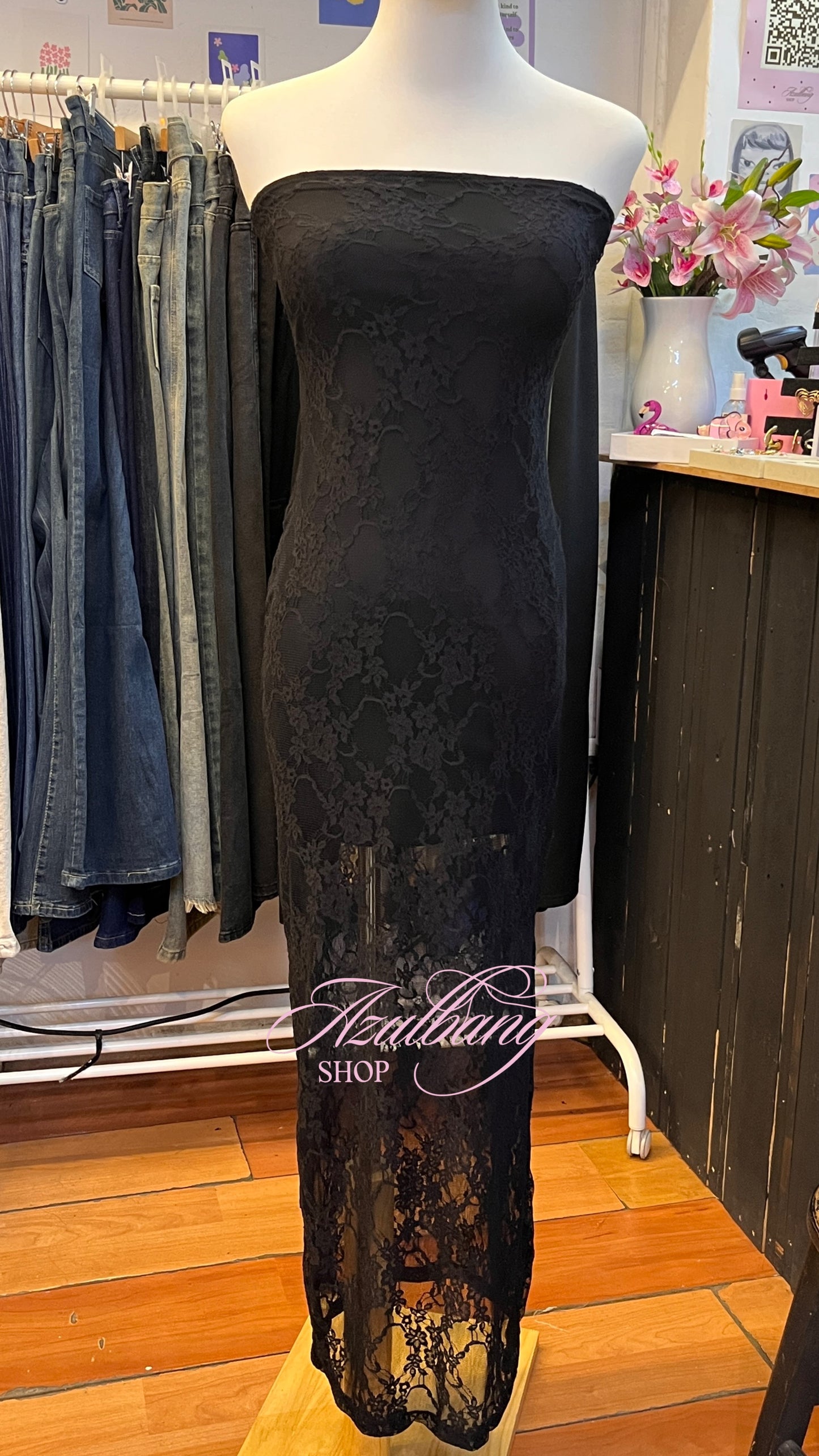 Vestido encaje negro