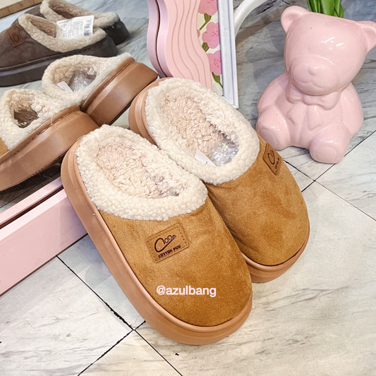 Pantuflas afelpadas beige