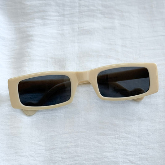 lentes rectangulares beige