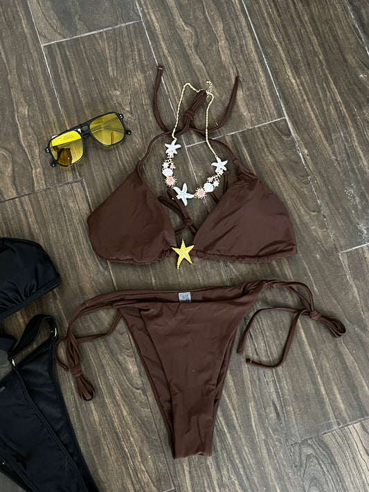 Traje de baño café estrella