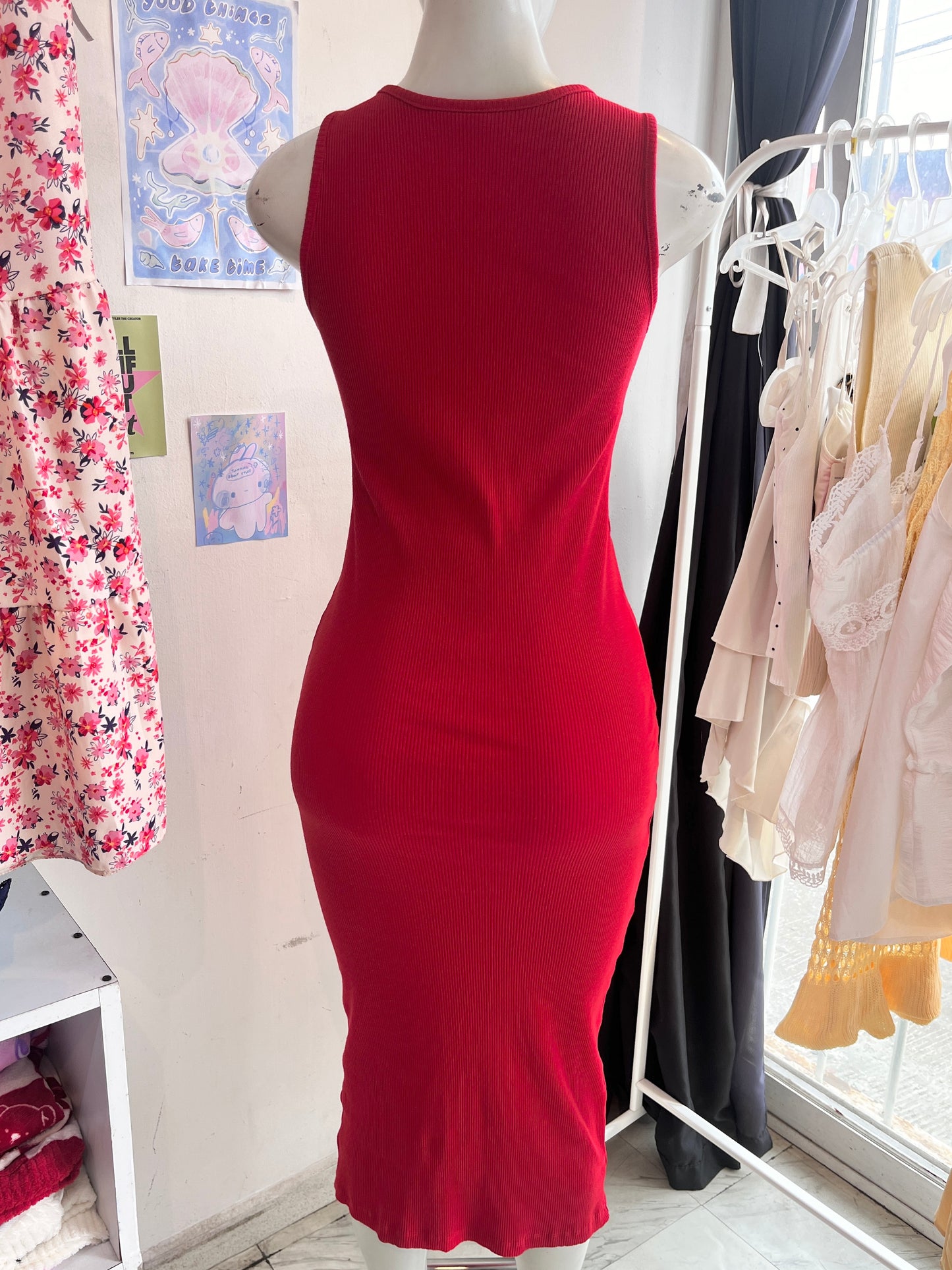 Vestido largo rojo escote V